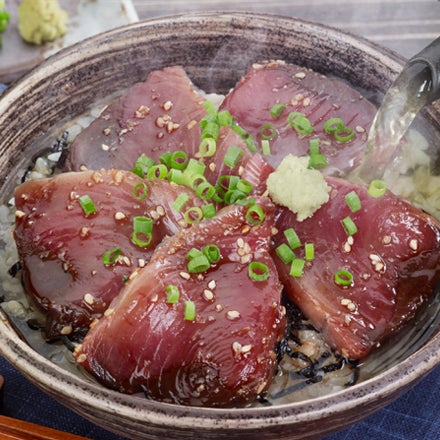 かつおめし